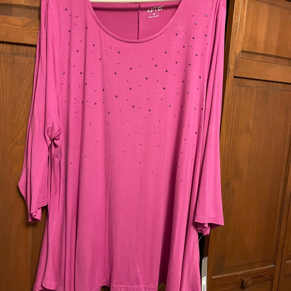 Apt 9 Pink top